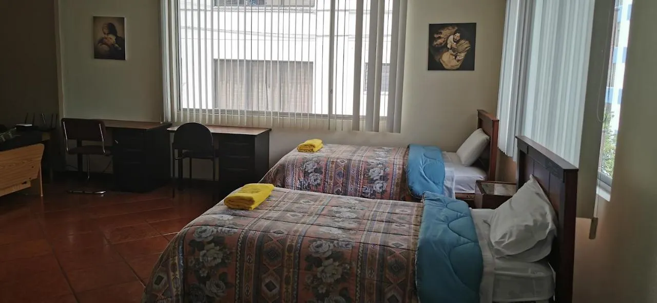 Apartment Sina Hogar Hotel 基多华人酒店