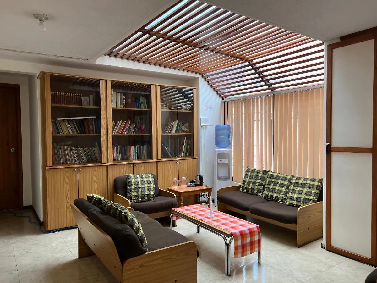 Apartment Sina Hogar Hotel 基多华人酒店