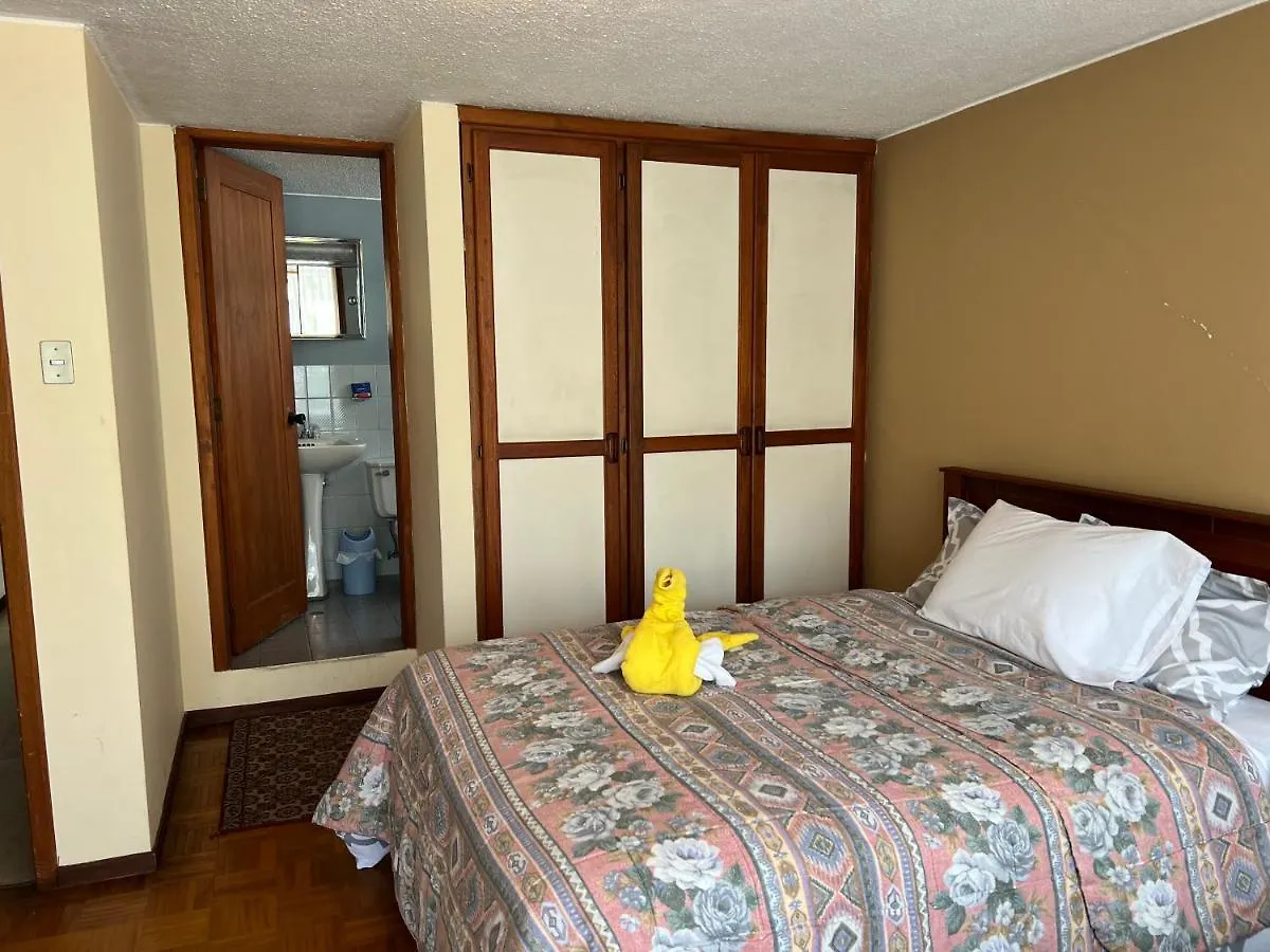 Apartamento Sina Hogar Hotel 基多华人酒店