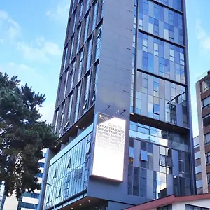 Republica Del Salvador Coliving Ecuador Xoe Apartment