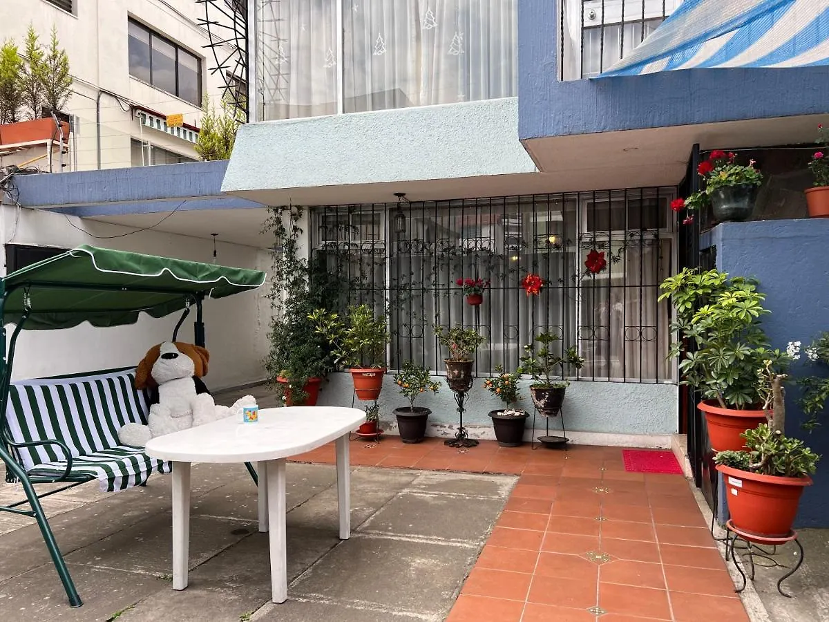Sina Hogar Hotel 基多华人酒店